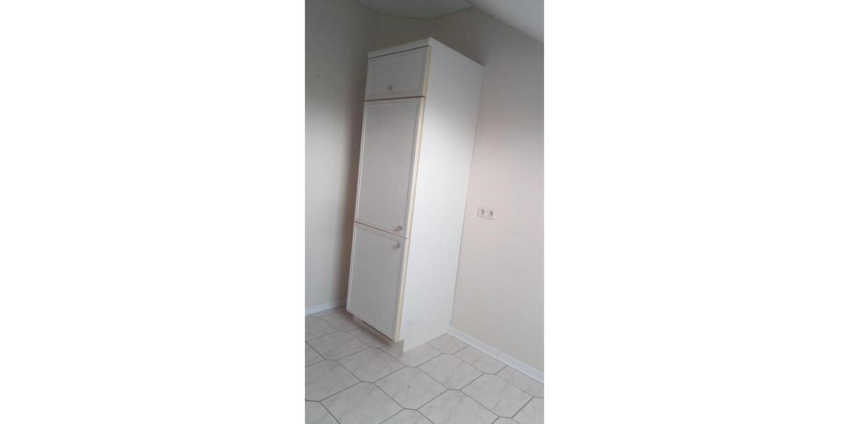 Dachgeschoßwohnung Overath - 2 Zimmer, 71 m&sup2;, 700&euro; | Angebot:25640167