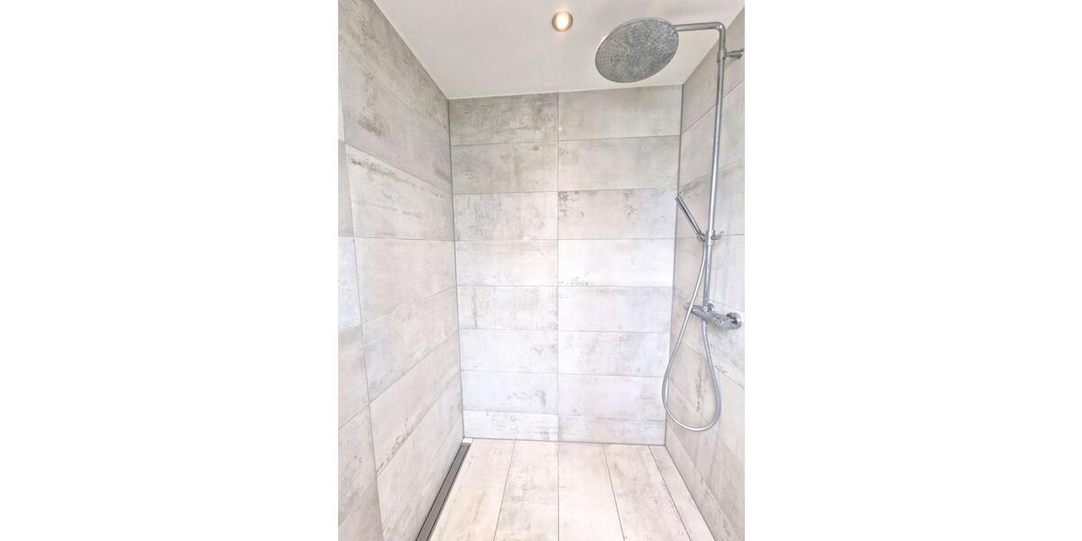 Dachgeschoßwohnung Köln Lindenthal - 4 Zimmer, 140 m&sup2;, 750.000&euro; | Angebot:24353634