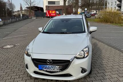 Mazda 2 96.850 km 9.999 &euro; Köln 50939