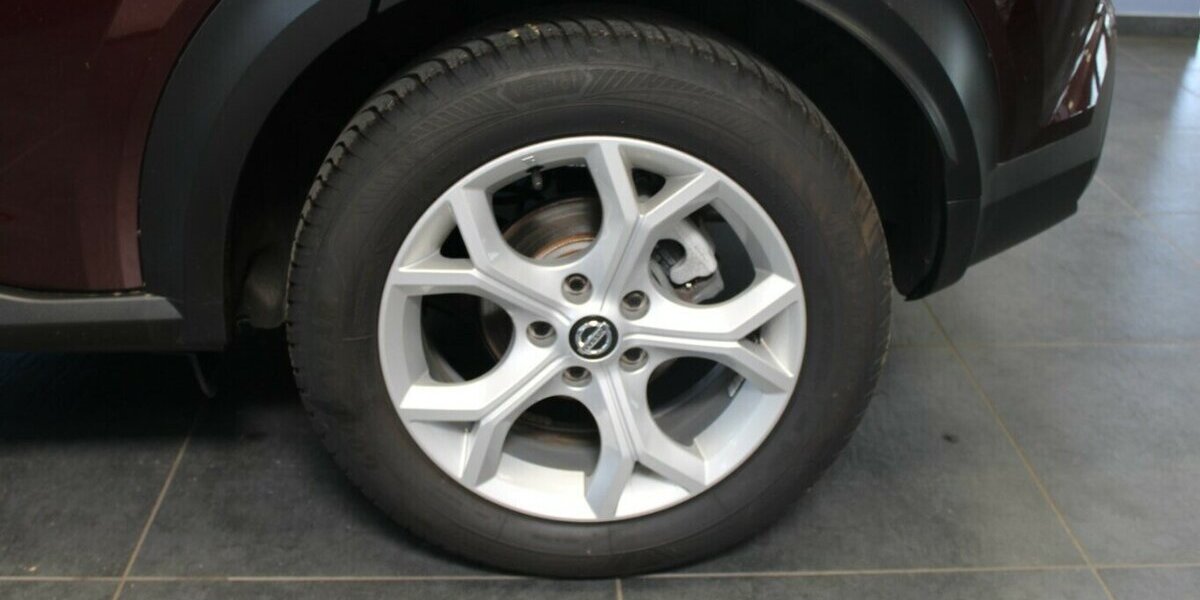Nissan Juke DIG-T 117 DCT N-Connecta 22.050 km 16.980 &euro; Euskirchen 53881