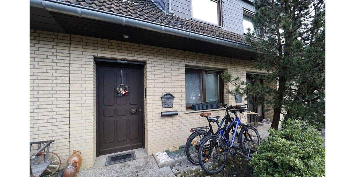 Mehrfamilienhaus, Wohnhaus Swisttal Heimerzheim - 6 Zimmer, 211 m&sup2;, 398.000&euro; | Angebot:25772205