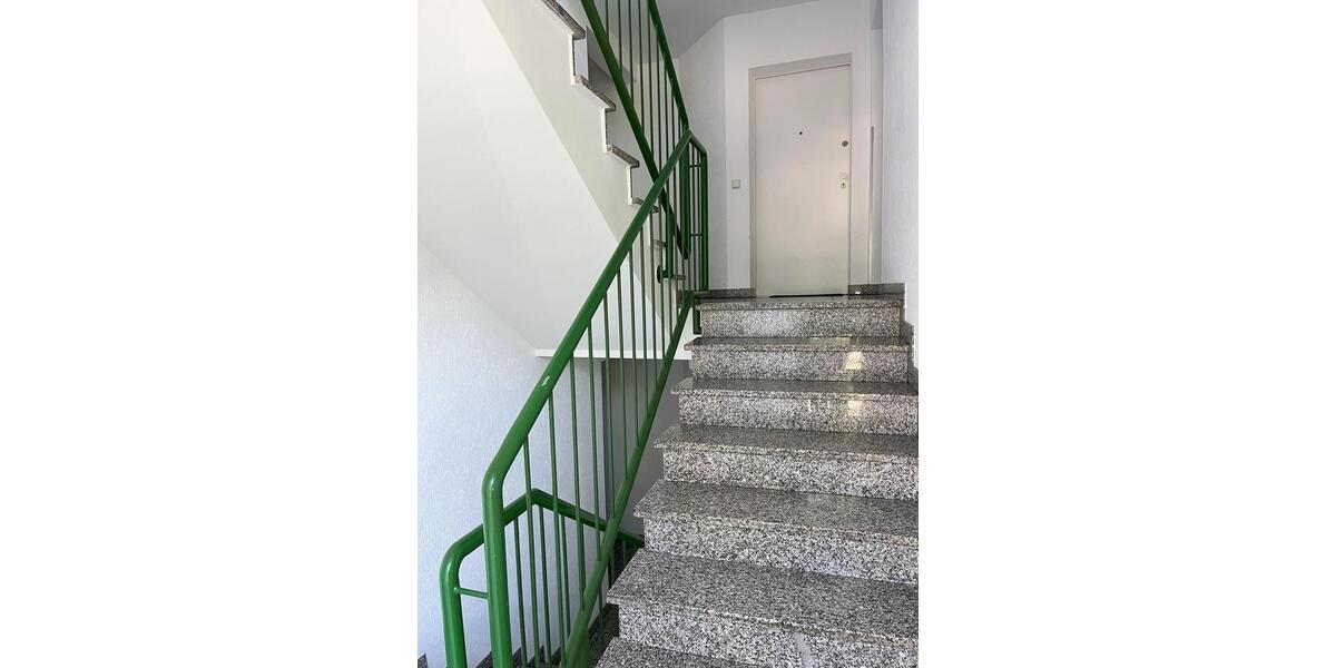 Etagenwohnung Bonn Gielgen - 2 Zimmer, 65 m&sup2;, 820&euro; | Angebot:24691730