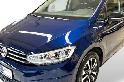 VW Touran 64.000 km 26.950 &euro; Bonn 53115
