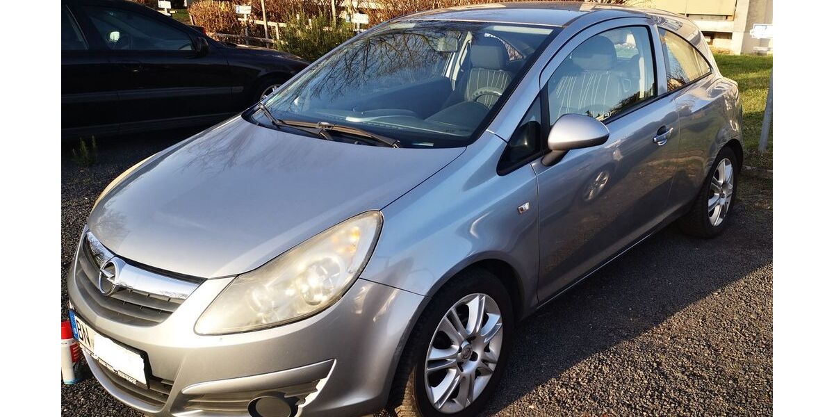 Opel Corsa 155.000 km 1.999 &euro; Bonn 53229
