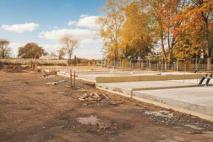 Mit staatlicher Förderung ins Eigenheim: Nachhaltiges KfW-40-NH-(QNG) Reihenhaus in 51145 Köln 5 zimmer