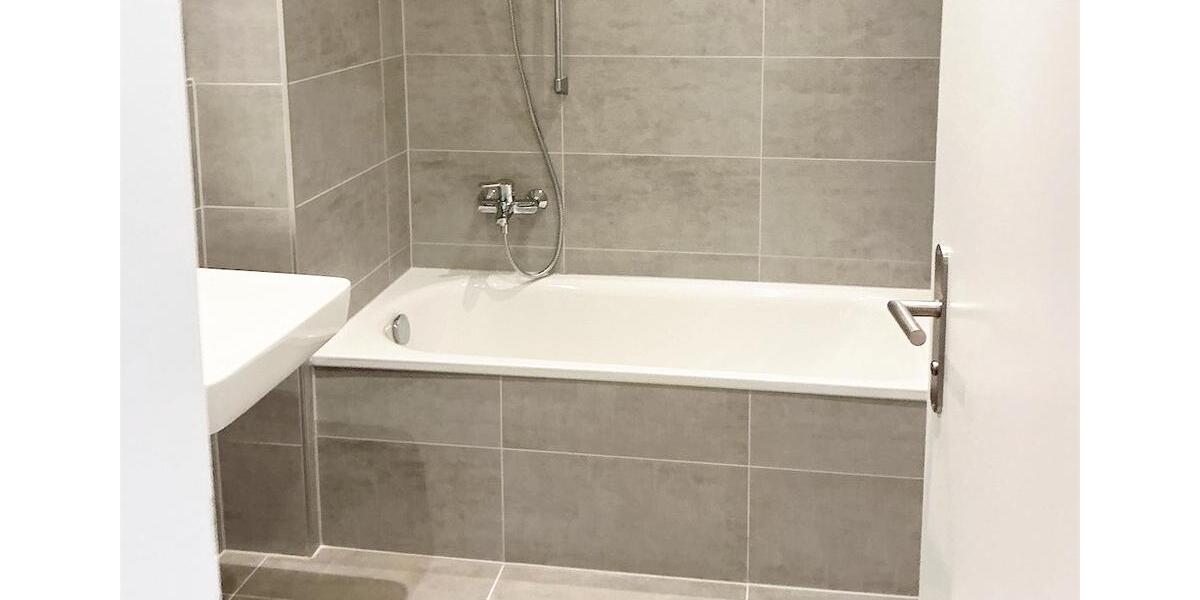 Etagenwohnung Köln Rodenkirchen - 3 Zimmer, 100 m&sup2;, 1.580&euro; | Angebot:25433198