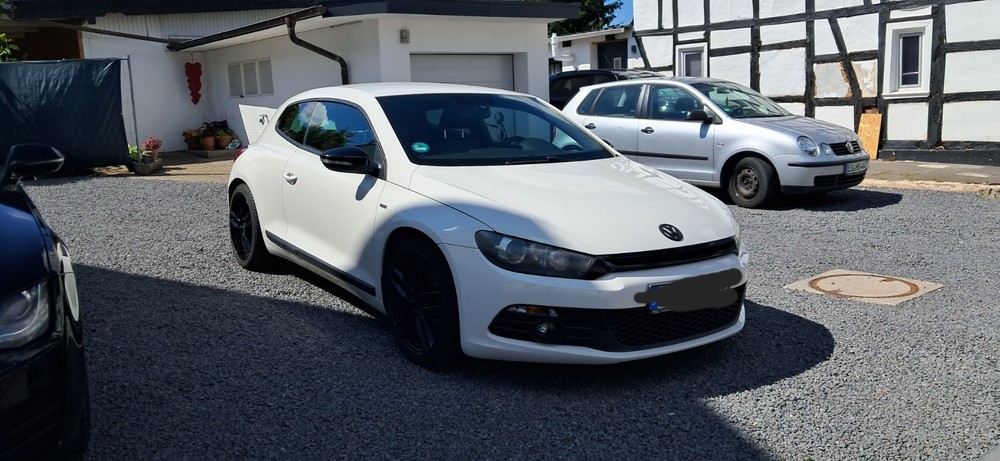 VW Scirocco 133.600 km 7.100 &euro; Euskirchen 53879