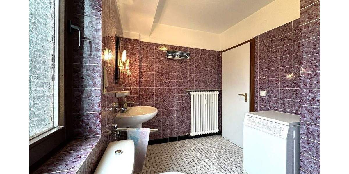 Mehrfamilienhaus, Wohnhaus Königswinter - 1 Zimmer, 356 m&sup2;, 899.000&euro; | Angebot:24737304