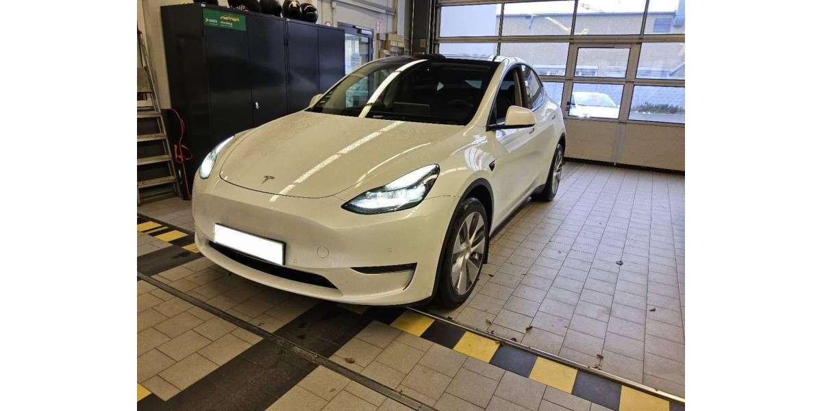Tesla Model Y 40.461 km 32.500 &euro; Eitorf 53783