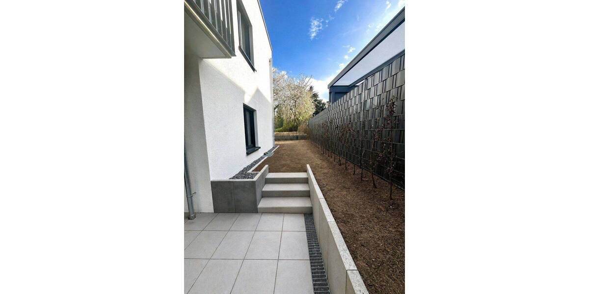 Etagenwohnung Frechen Bachem - 4 Zimmer, 116 m&sup2;, 2.050&euro; | Angebot:26841285