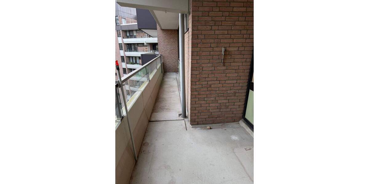 Etagenwohnung Köln Westhoven - 3 Zimmer, 96 m&sup2;, 1.400&euro; | Angebot:24702074