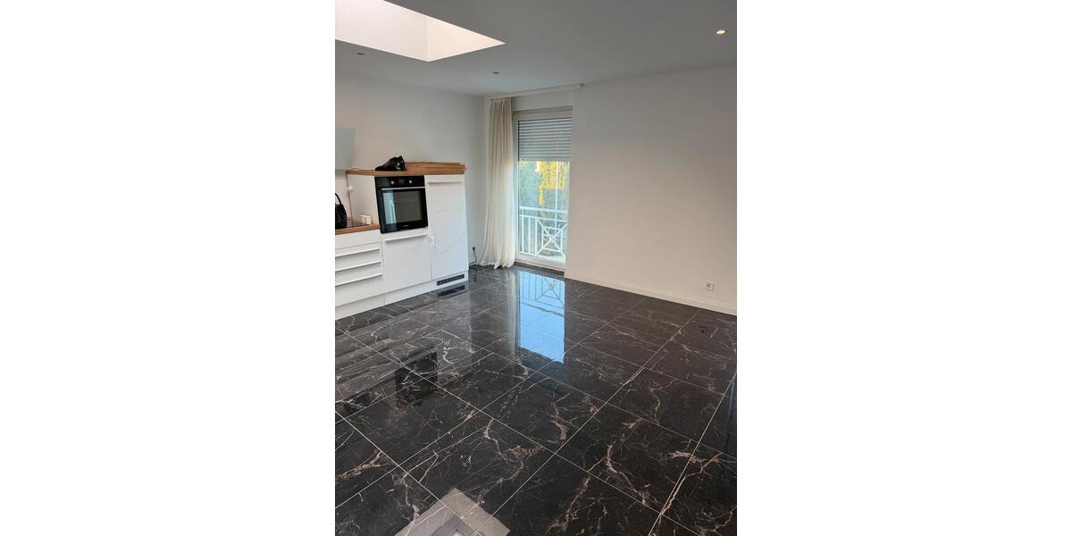 Etagenwohnung Köln Lindenthal - 2 Zimmer, 75 m&sup2;, 1.200&euro; | Angebot:26444518