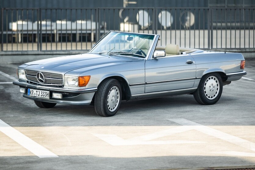 Mercedes-Benz SL 560 116.000 km 42.000 € Köln 50667