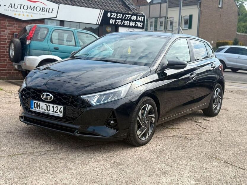 i20
