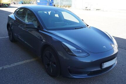 Tesla Model 3 99.800 km 27.900 &euro; Eitorf 53783
