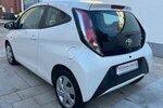 Toyota Aygo (X) 1,0-l-VVT-i x 74.900 km 6.900 &euro; Troisdorf 53844