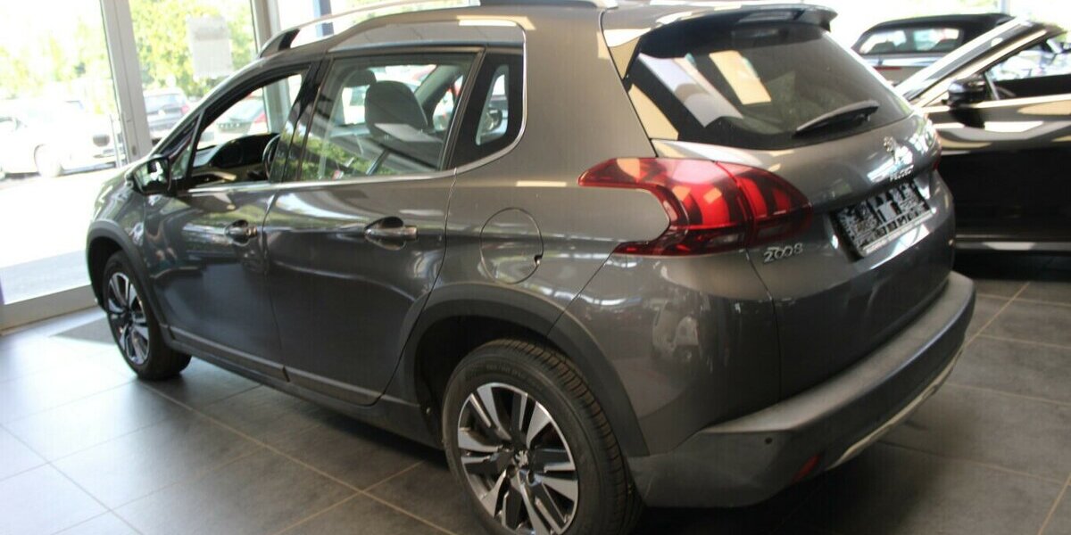 Peugeot 2008 1.2 - Panorama - Navi - 59.620 km 9.980 &euro; Euskirchen 53881