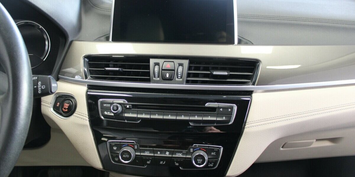 BMW X1 sDrive20i Aut. xLine 74.910 km 24.980 &euro; Euskirchen 53881