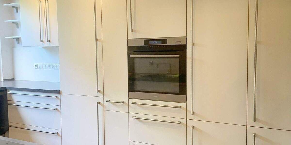 Einfamilienhaus Bonn Röttgen - 7 Zimmer, 165 m&sup2;, 580.000&euro; | Angebot:25698112