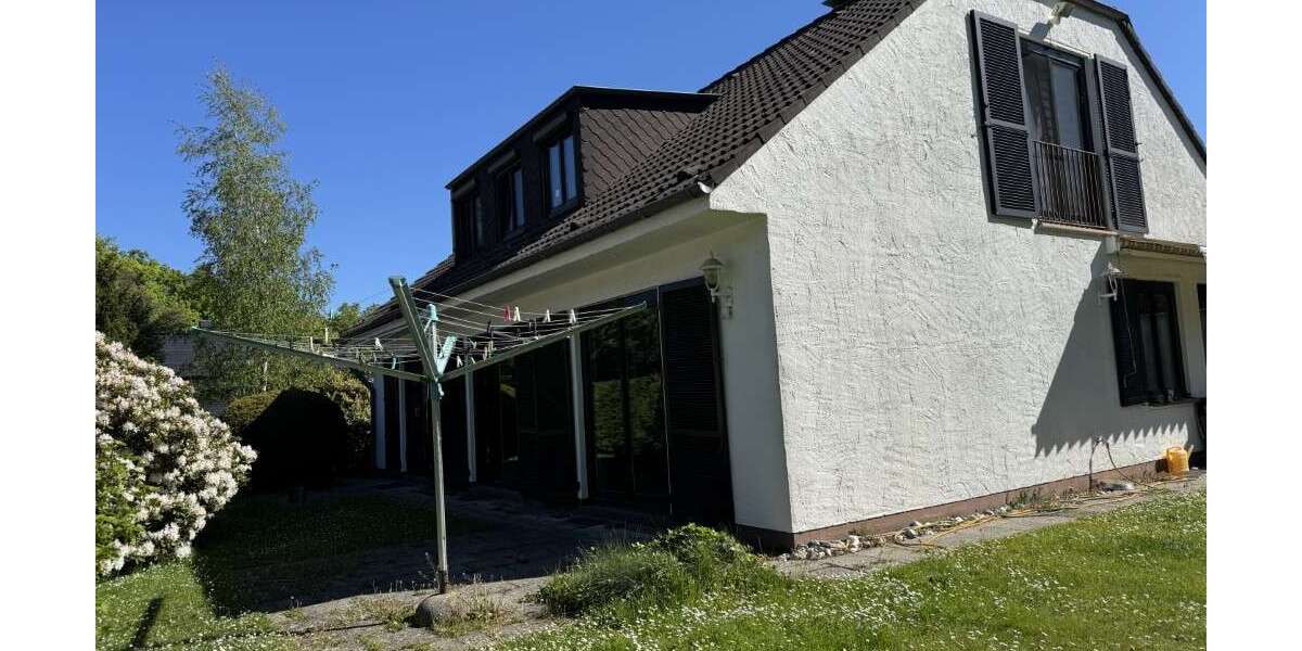 Einfamilienhaus Bonn Hardtberg - 6 Zimmer, 178 m&sup2;, 1.950&euro; | Angebot:26570700