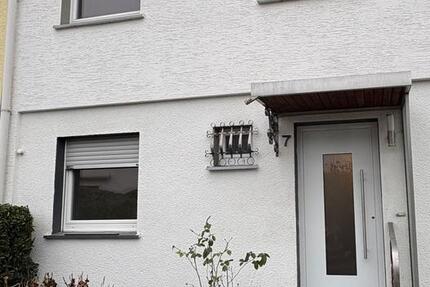 Hürth-Stotzheim, Reihenmittelhaus mit Garten + Garage, entkernt! 4 zimmer