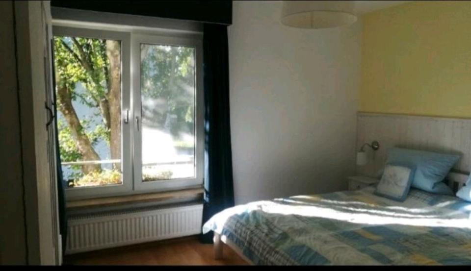 Helle 3 Zimmer Wohnung mit Balkon 3 zimmer