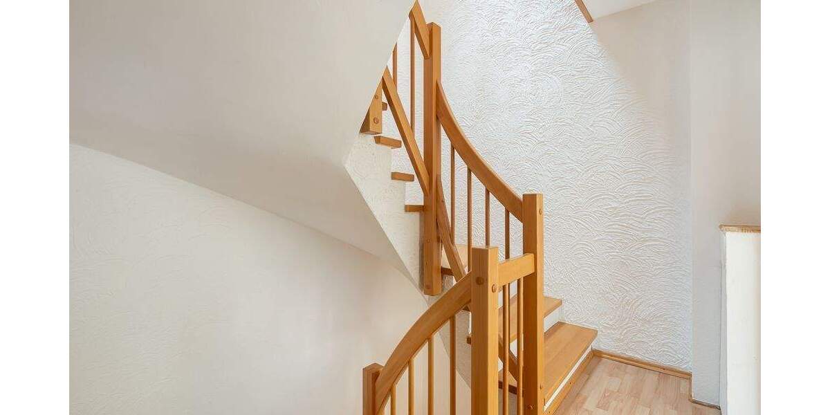 Doppelhaushälfte Rösrath - 7 Zimmer, 178 m&sup2;, 599.000&euro; | Angebot:25686536