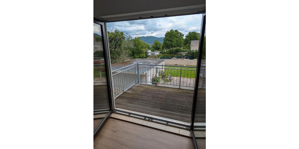 Etagenwohnung Bonn Lannesdorf - 3 Zimmer, 101 m&sup2;, 1.050&euro; | Angebot:26423155
