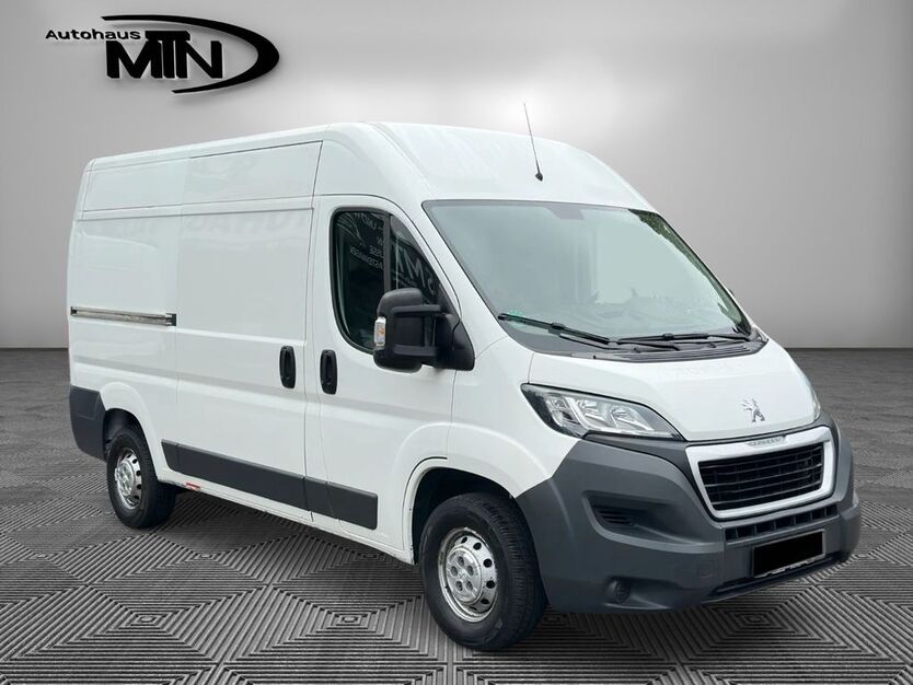 Peugeot Boxer 100.000 km 13.990 € Köln 51067