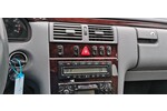 E 200
