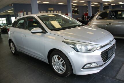 Hyundai i20 111.957 km 8.980 &euro; Euskirchen 53881