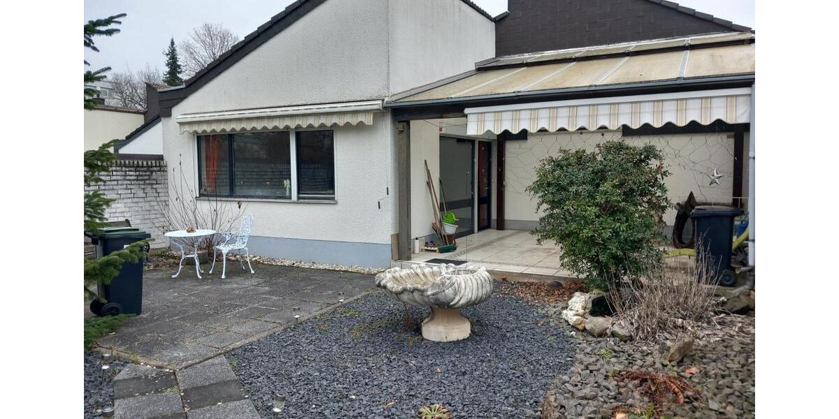 Einfamilienhaus Bonn Tannenbusch - 3 Zimmer, 110 m&sup2;, 425.000&euro; | Angebot:25874687