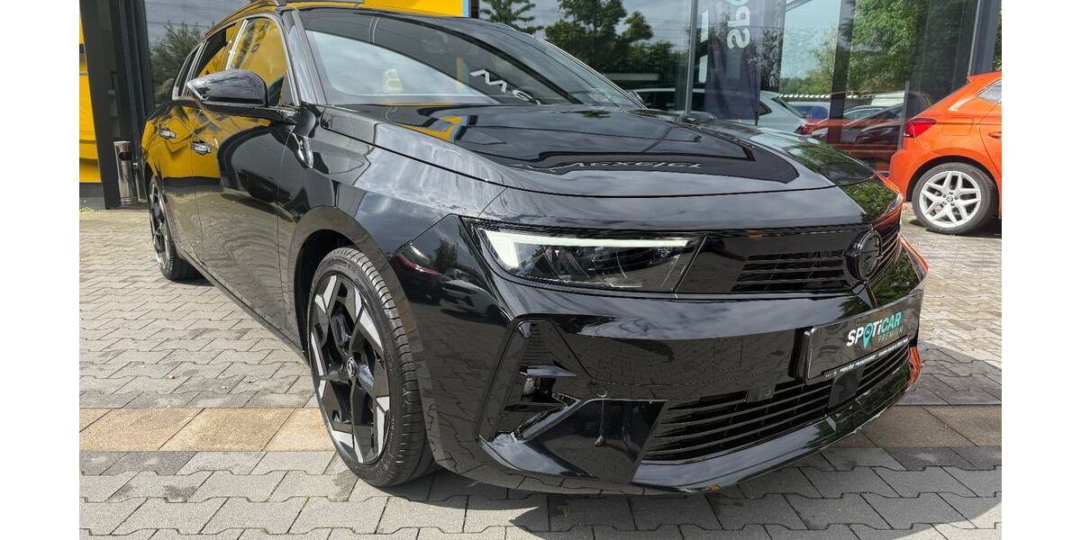 Opel Astra 1.900 km 35.880 &euro; Bornheim 53332