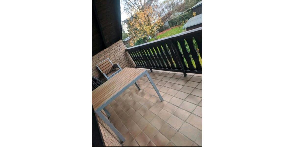 Dachgeschoßwohnung Lohmar - 3 Zimmer, 70 m&sup2;, 845&euro; | Angebot:24723432