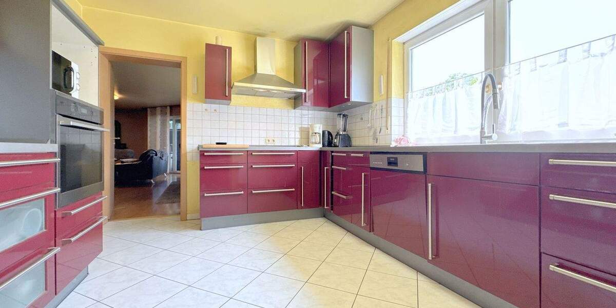 Etagenwohnung Eitorf Halft - 4 Zimmer, 132 m&sup2;, 339.000&euro; | Angebot:23479667