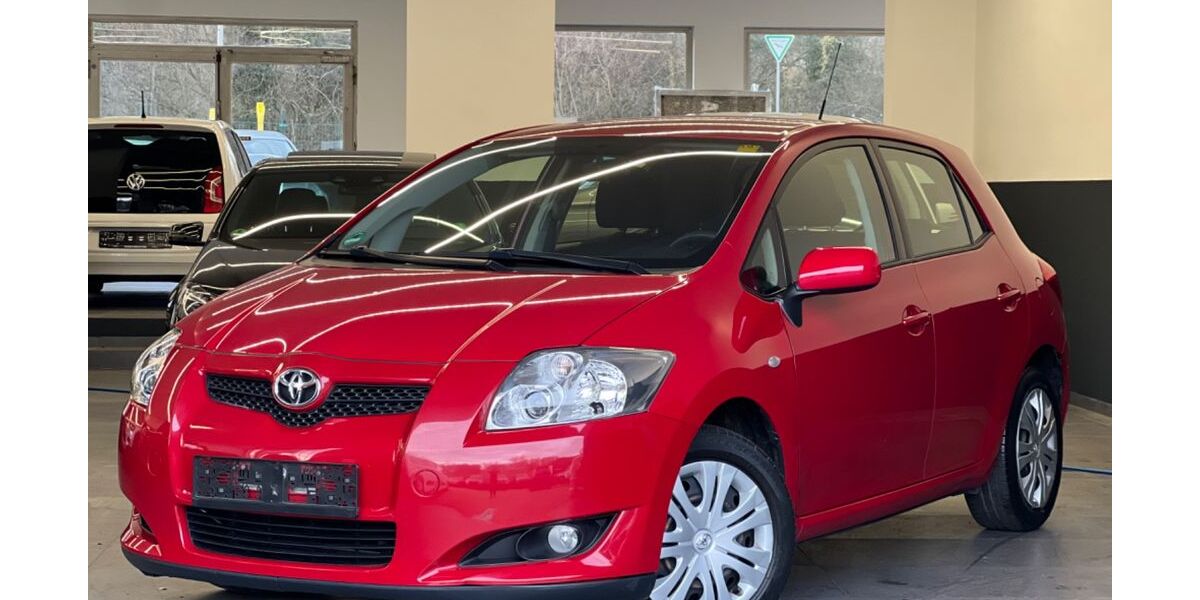 Toyota Auris 116.000 km 5.999 &euro; Alfter bei Bonn 53347