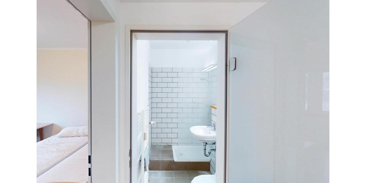 Erdgeschoßwohnung Köln Mülheim - 1 Zimmer, 21 m&sup2;, 364&euro; | Angebot:23051502