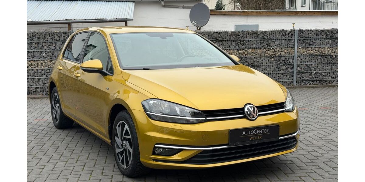 VW Golf 95.000 km 15.290 &euro; Bad Breisig 53498