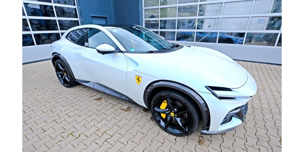 Ferrari Purosangue 13.800 km 493.990 &euro; Bad Honnef 53604