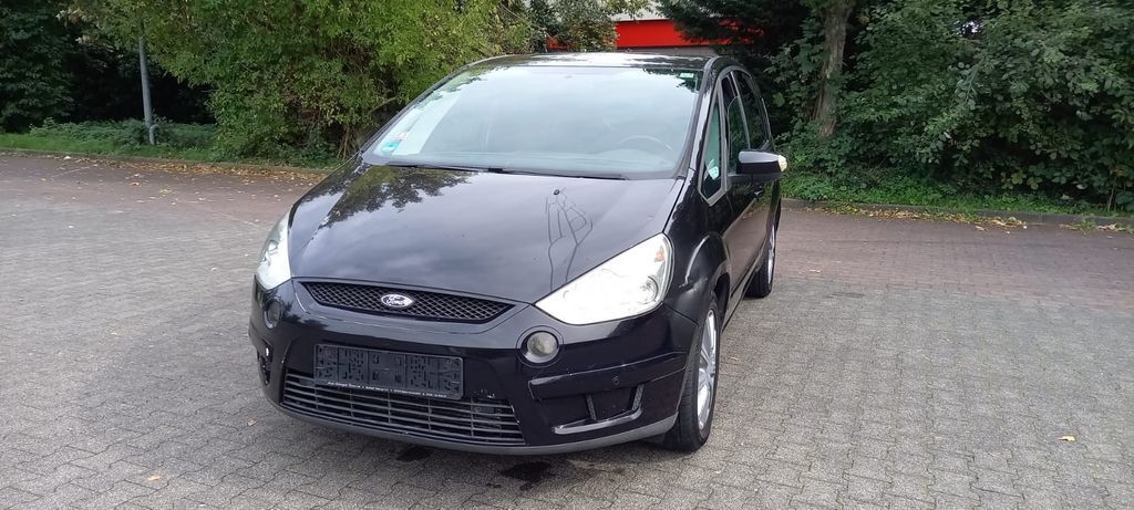 Ford S-Max 289.000 km 1.450 € Köln 51145