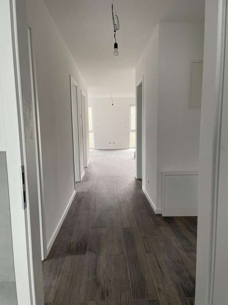 Wohnung zum Mieten in Königswinter 1.480 € 102 m²