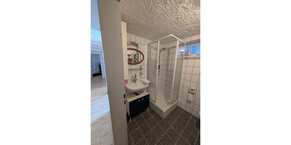 Etagenwohnung Hennef (Sieg) - 3 Zimmer, 71 m&sup2;, 570&euro; | Angebot:25649482