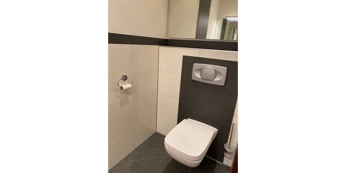 Terrassenwohnung Bonn Lannesdorf - 3 Zimmer, 151 m&sup2;, 2.195&euro; | Angebot:25666895