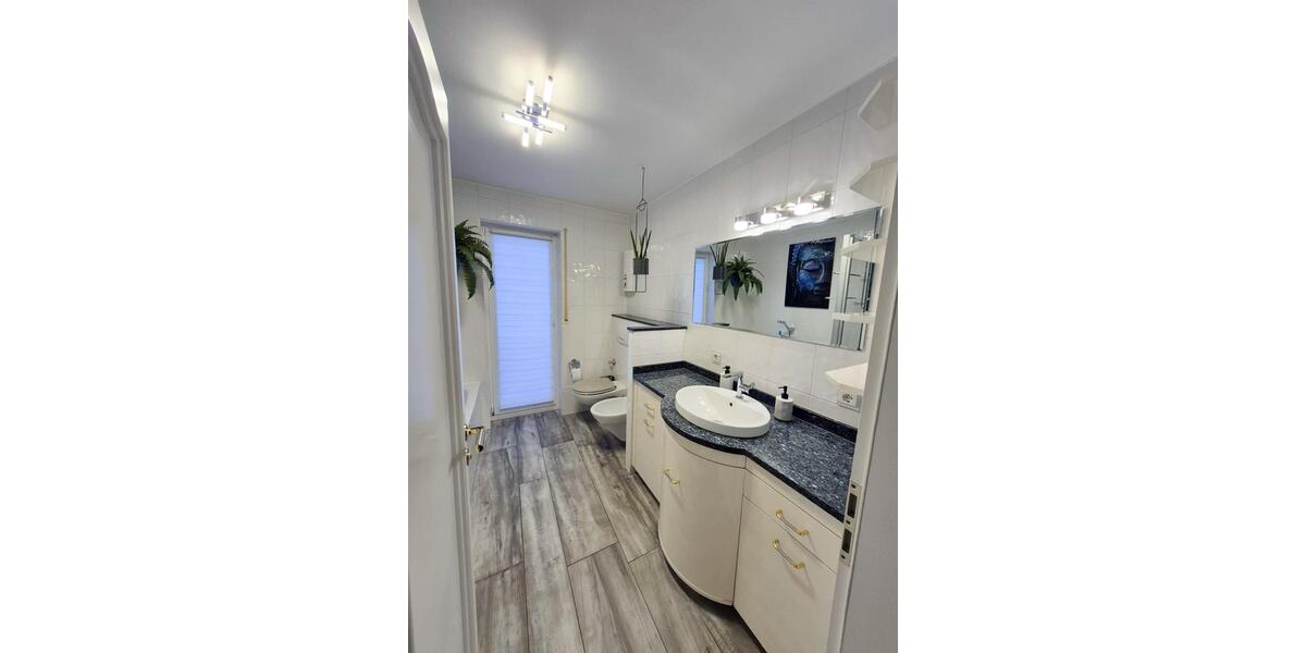 Etagenwohnung Bergisch Gladbach Frankenforst - 3 Zimmer, 79 m&sup2;, 355.000&euro; | Angebot:25353847