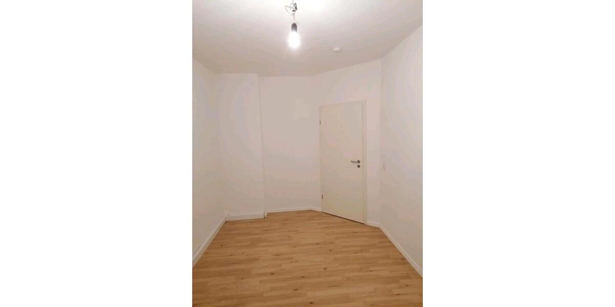 Erdgeschoßwohnung Meckenheim - 1 Zimmer, 32 m&sup2;, 500&euro; | Angebot:25843807