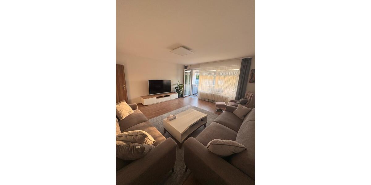 Dachgeschoßwohnung Siegburg - 4 Zimmer, 90 m&sup2;, 289.000&euro; | Angebot:27044150