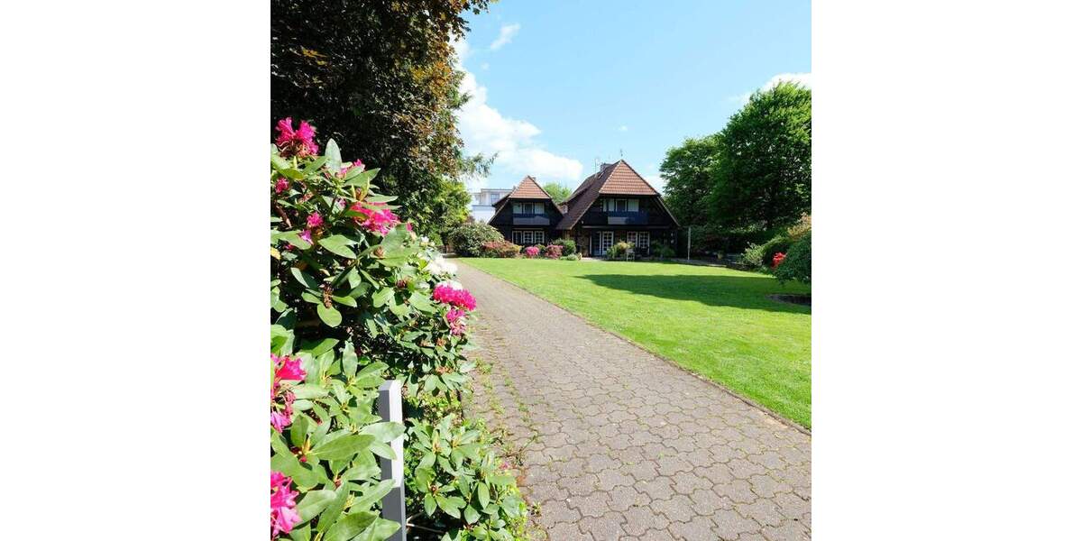 Mehrfamilienhaus, Wohnhaus Rösrath Pannhof - 7 Zimmer, 229 m&sup2;, 949.500&euro; | Angebot:24721532