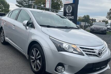 Toyota Avensis 175.000 km 7.500 € Wesseling - Köln 50389
