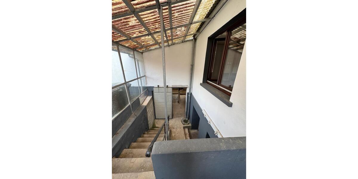 Einfamilienhaus Hennef (Sieg) - 4 Zimmer, 146 m&sup2;, 1.250&euro; | Angebot:25261333