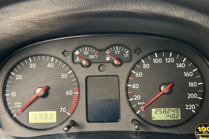 VW Golf